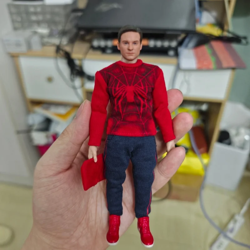 

Remadcustom Тоби Магуайр Человек-Паук фигурку масштаба 1/12 с тканевым принтом боевая маска замена головы 6 "мужской игрушечный солдат