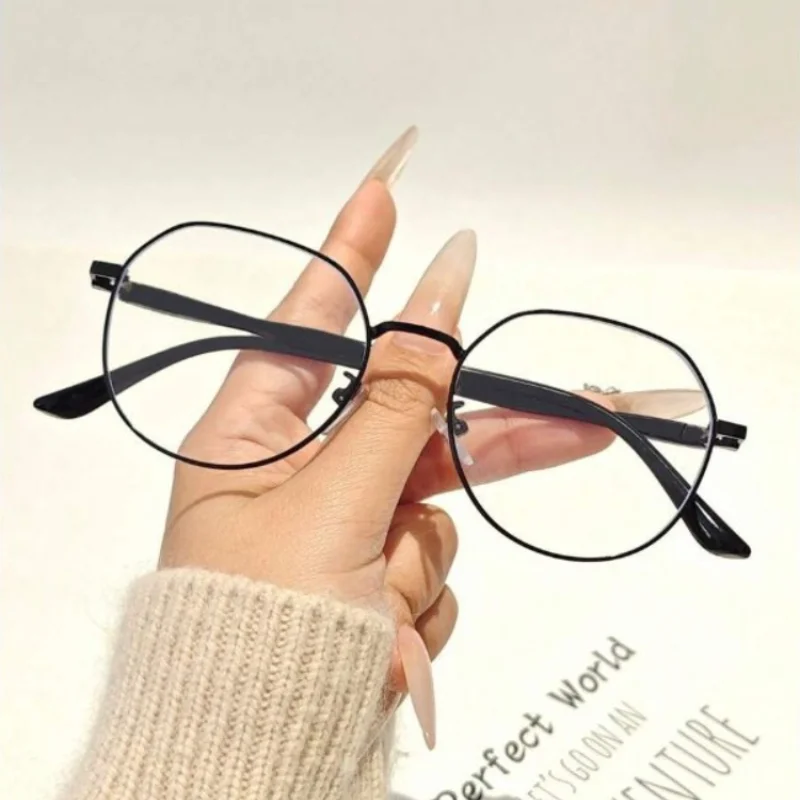 1 Female Round Frame Clear Glasses, Eye Fatigue Reduction, Office, Student, Computer TV、 The Game Is Suitable for Smartphones