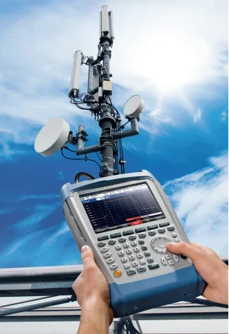 Rohde & Schwarz FSH8 Frequency Range 9kHz-8GHz Handheld Spectrum Analyzer