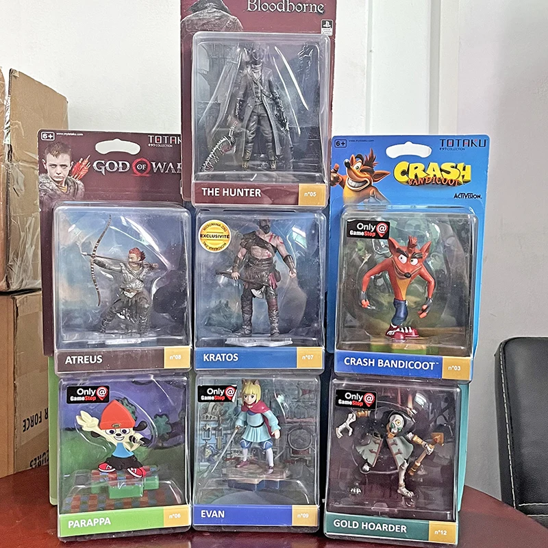 ToTaku Crash Bandicoot Figure Hunter Kratos Parappa Gold Hoarder Atreus Evan Model Toy Bloodborne Action Figure Collection Gift