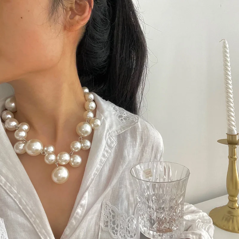 XIALUOKE Vintage Hyperbole Bead Pearls Necklace Collarbone Chain Women's Elegant Pendant Necklace Bride Jewelry