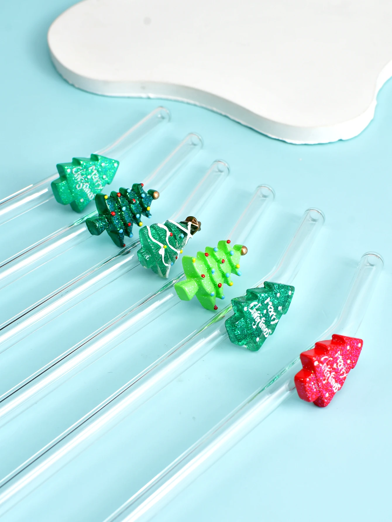 1/6PCS Christmas Tree Glass Straws ,for boba tea & cocktails. Trendy holiday drinkware for parties. Perfect gift for adults.