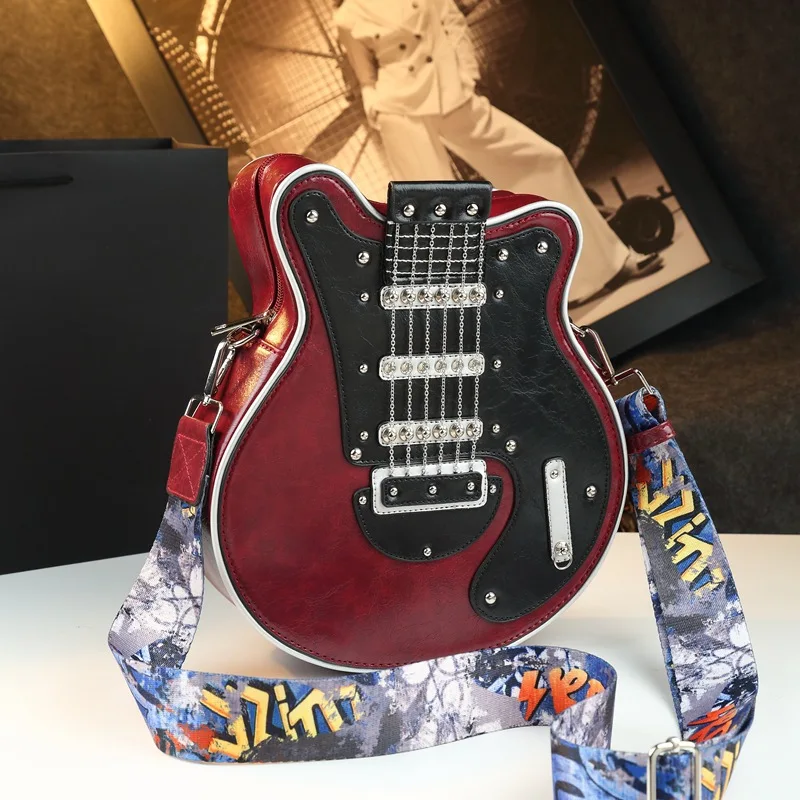 2026 American-style unique rock-punk retro hot girl distinctive red guitar-shaped crossbody bag niche