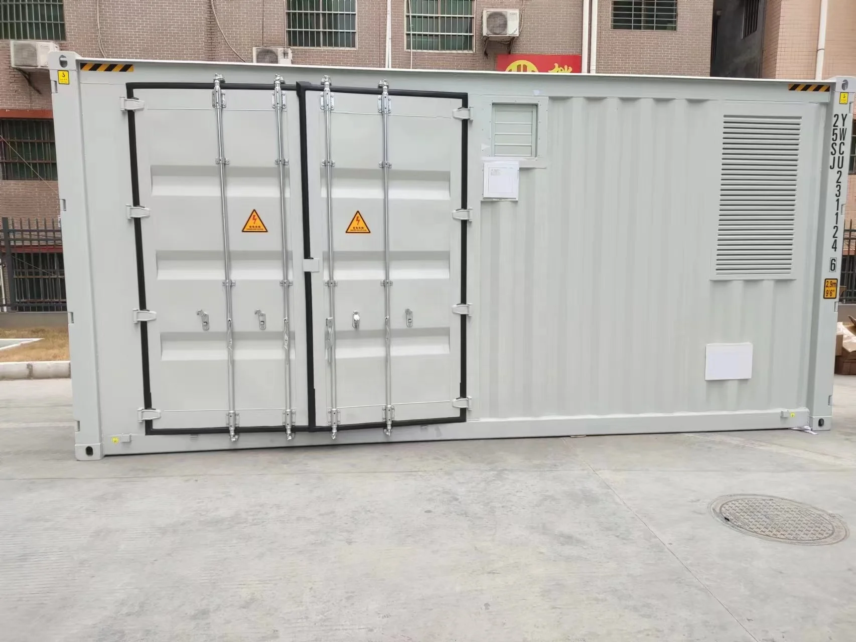 ESS 10FT 20FT 40FT 태양광 에너지 저장 컨테이너 (100KW 250KW 500KW PCS 및 LiFePO4 배터리 캐비닛, 공랭식)