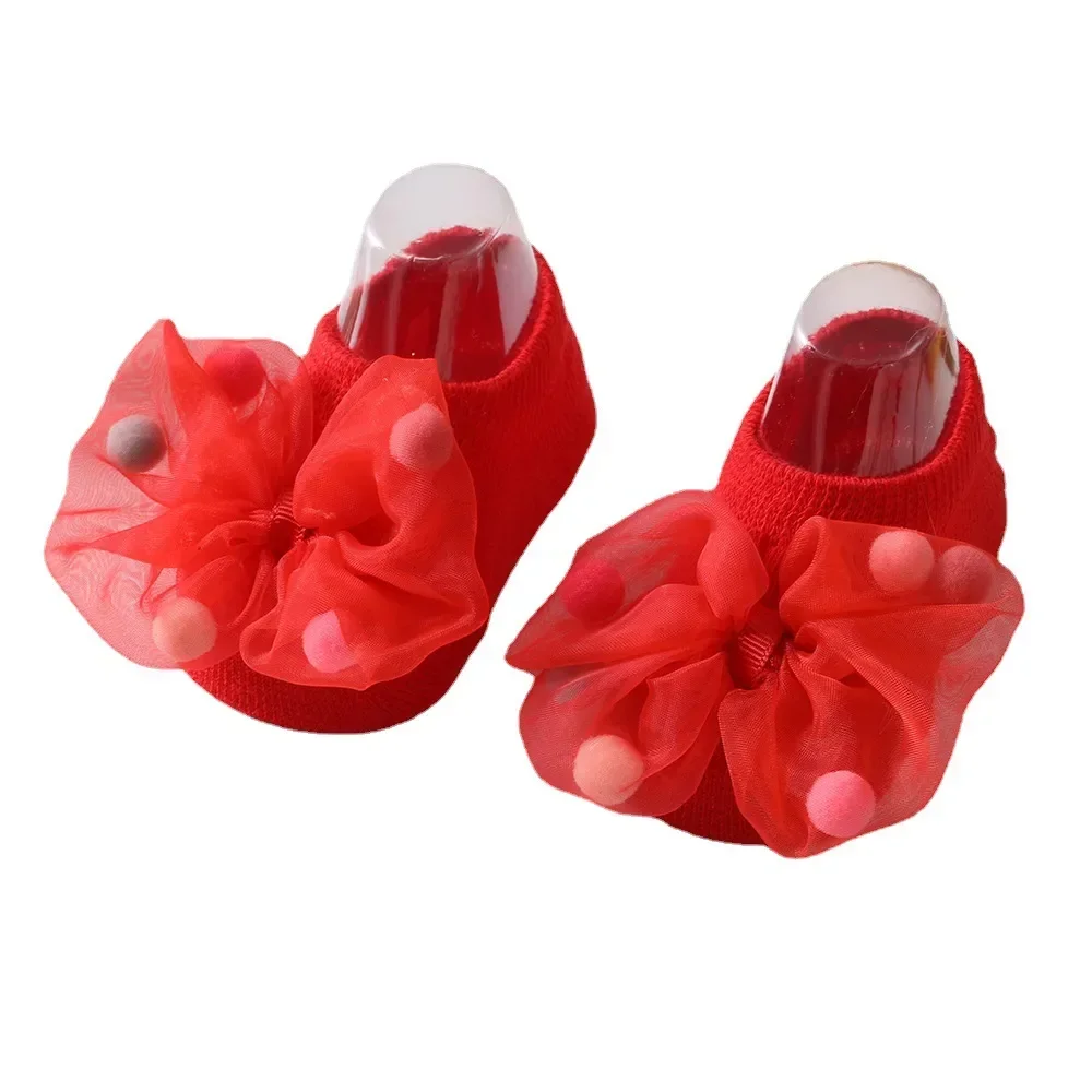 Meias de gaze de pompom coreano com arco para meninas, borracha, antiderrapante, recém-nascida, princesa infantil, menina, de 0 a 3 anos