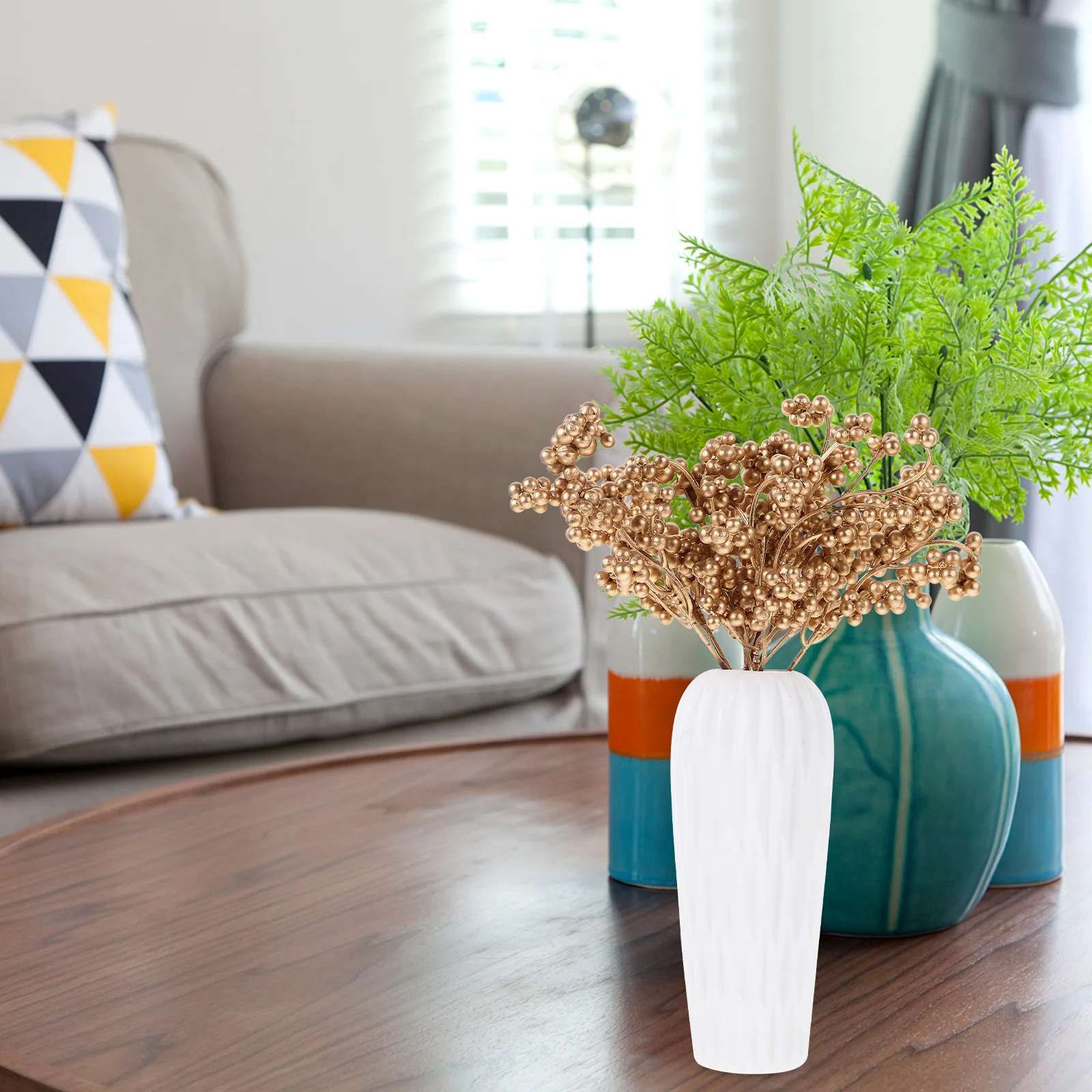 

12Pcs Christmas Berry Picks Artificial Berry Branches Plastic Material Festive Floral Arrangement Decor Christmas Decoration