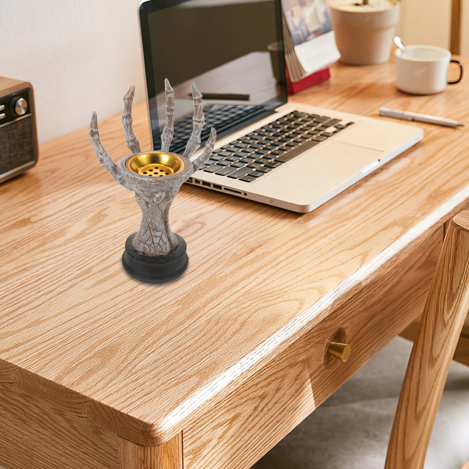 

Ghost Claw Hand Incense Burner Halloween Resin Craft For Indoor Outdoor Use Air Purification Tabletop Censer Decor Haunted House