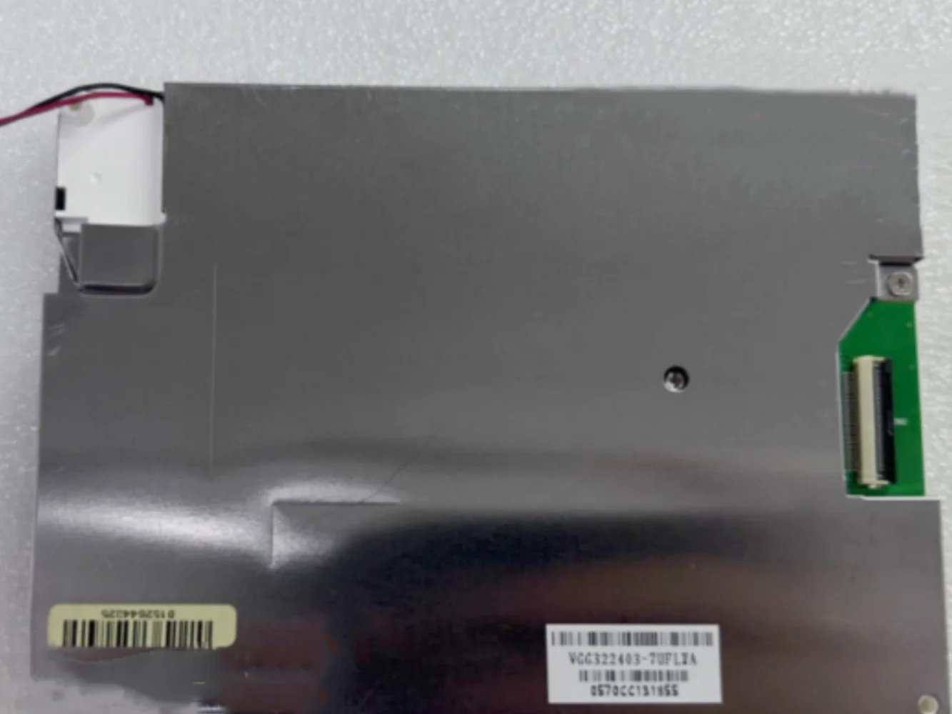 

VGG322403-7UFLWA LCD screen display