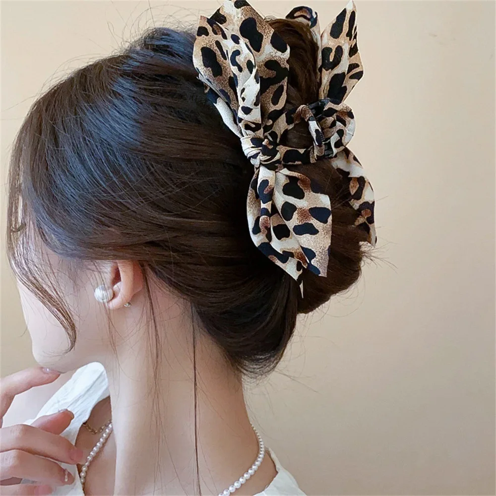 Retro Haarspange in Kaffeefarbe mit Cashew-Blumenmuster für Damen, trendige große Schleifen-Haarspange, Haarklammer für den Hinterkopf, Shark-Clip, Haar-Accessoires – Detail 21