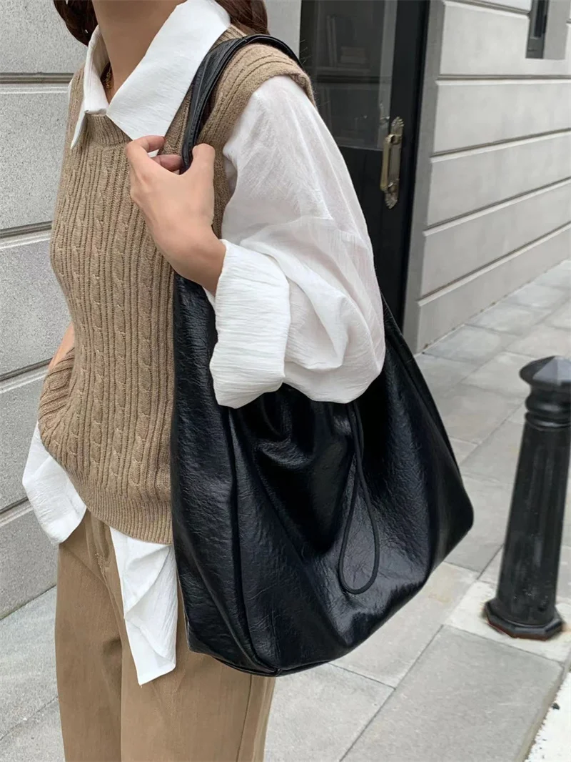

Casual Women Shoulder Bag PU Leather Female Shopping Bags Soft Leather Tote Handbag Lady Purse Bags High Capacity Totes