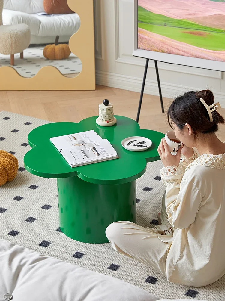 Special-shaped flower coffee table, home living room, simple green creative low table