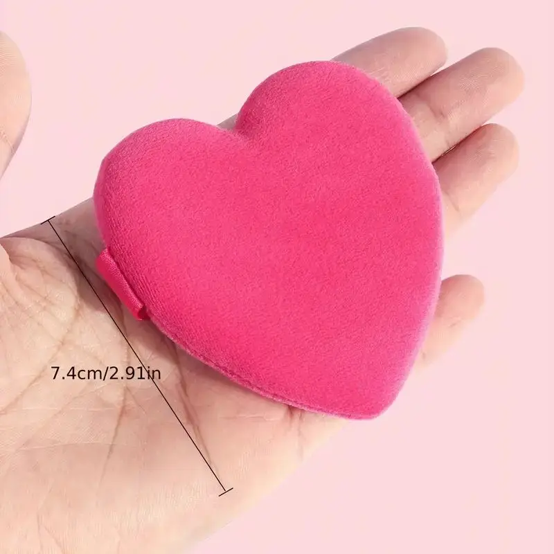 2 peças de sopros de maquiagem em formato de coração de amor macio – sopro de pó cosmético reutilizável com alças para pó solto, pó mineral e blush