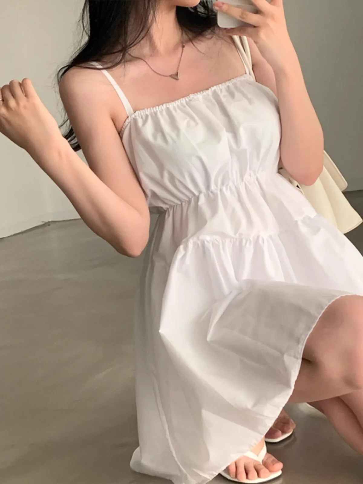 Letnia, luźna sukienka damska z szyfonu na ramiączkach, idealna na wakacje, odmładzająca, w kształcie litery A, elegancka, idealna do pracy, z kwadratowym dekoltem.