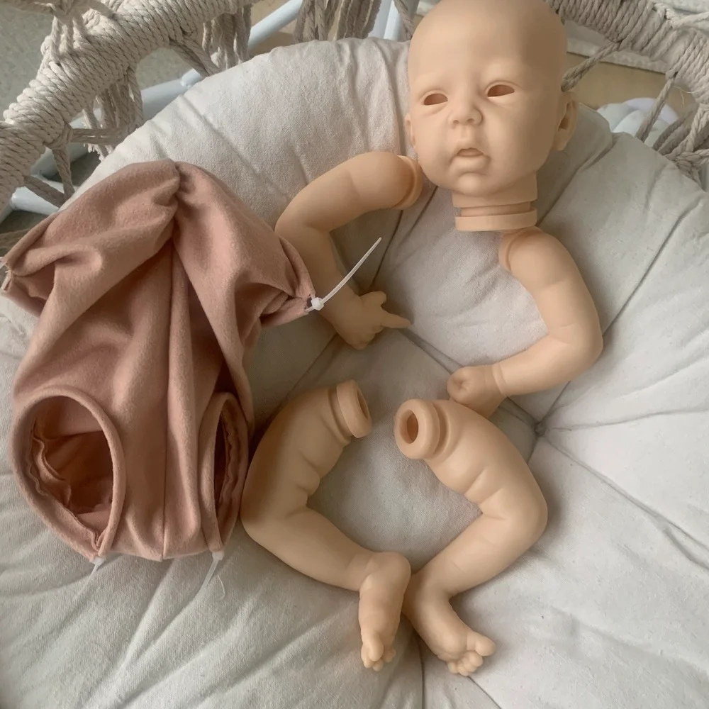 18inch Reborn Doll Kit Mindy Sweet Baby Unfinished Unpainted DIY bank Doll Parts with Cloth Body Reborn Kit Bebe Doll