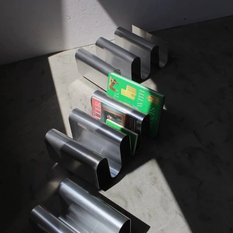 Aluminum Wave S Shape Wall Display Rack Nordic Minimalist Floating Bookshelf Decorative Metal Storage Stand for Books Plants