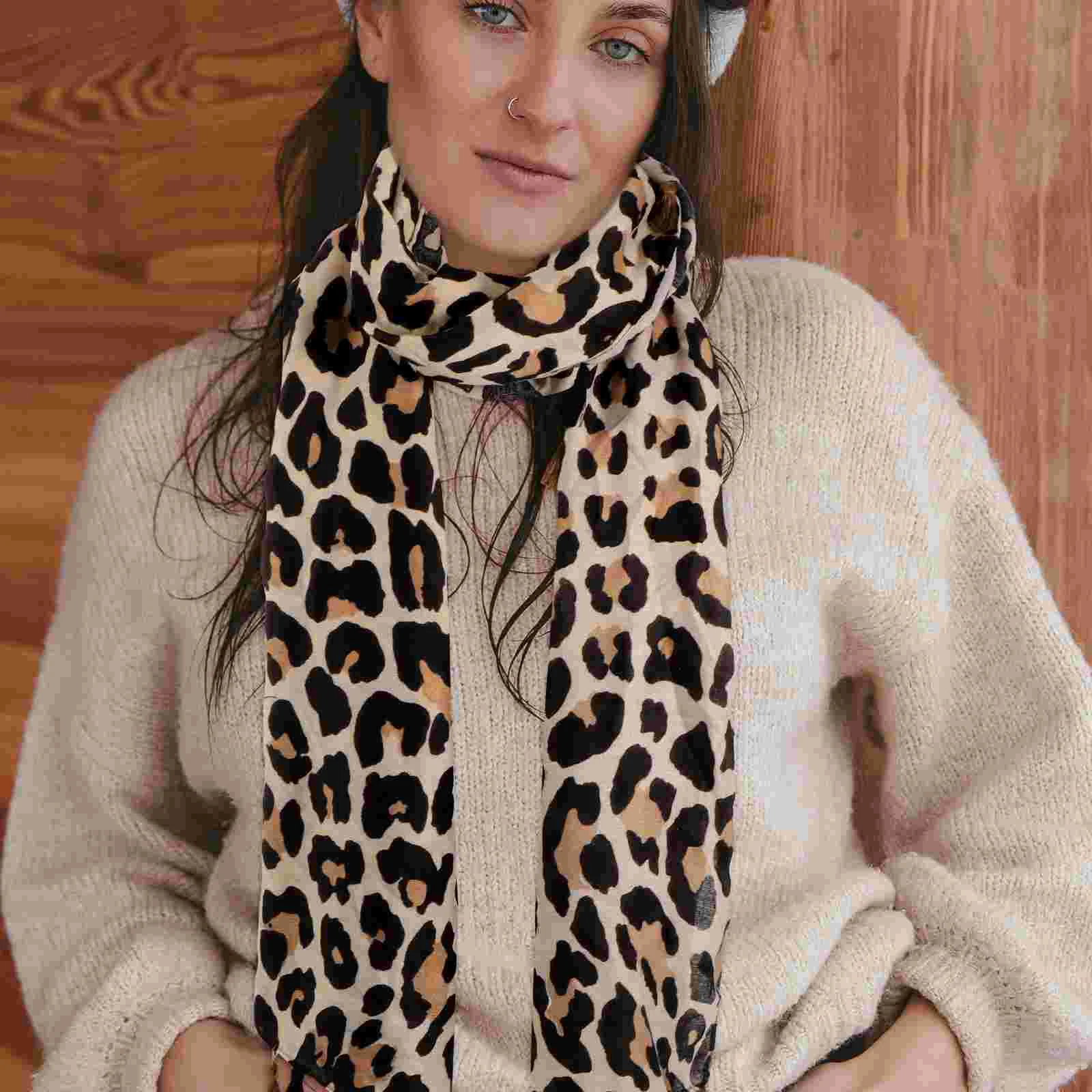 Sciarpe da donna Leopard Gifts Scialle in cotone Doppio scopo Miss Winter Accessori