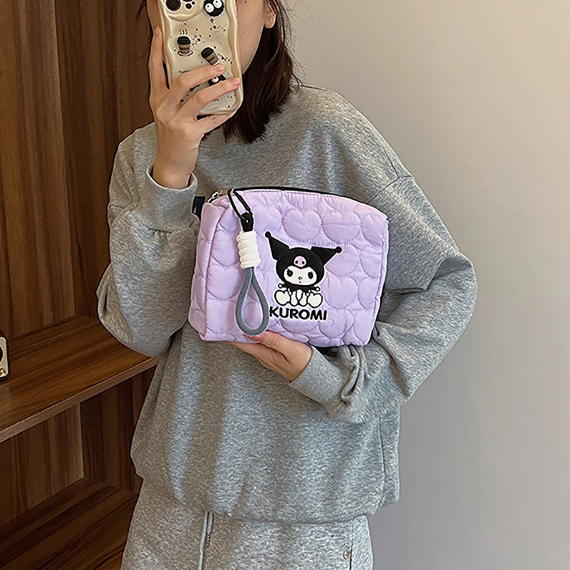 MINISO Sanrio Cute Cartoon Storage Bag Large Capacity Hand held Makeup Bag Kuromi Fashion Portable Makeup Bag