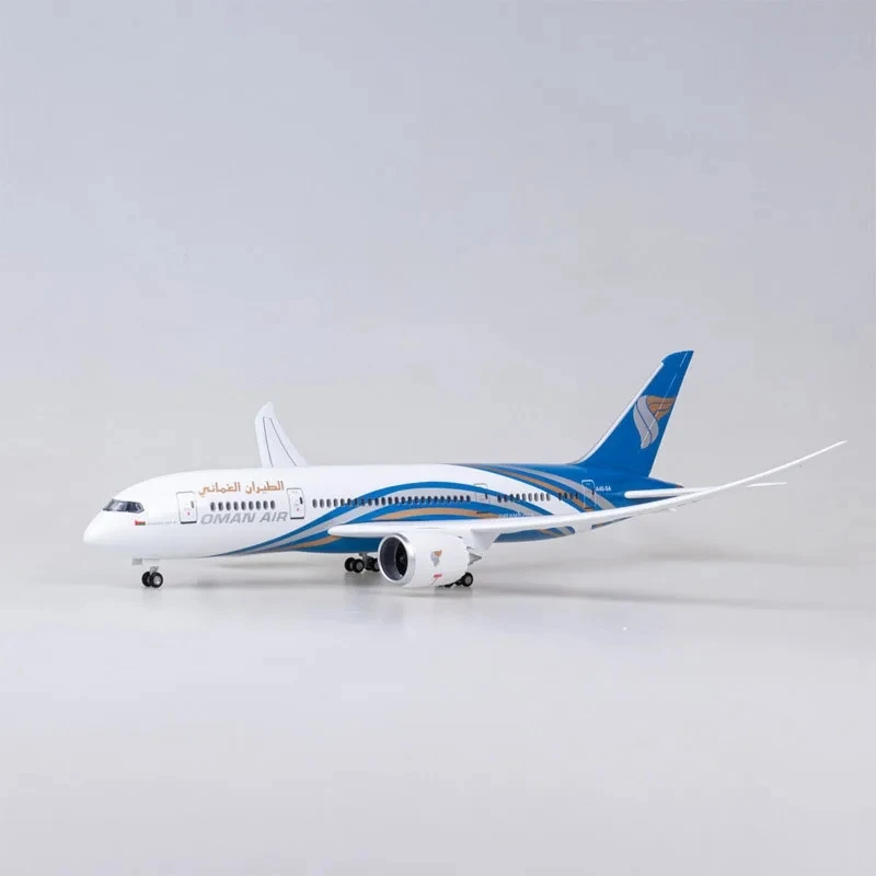 

1/130 Scale 47CM Airplane 787 B787 Aircraft Oman Air Airline W Light and Wheel Diecast Plastic Resin Plane Model Toy