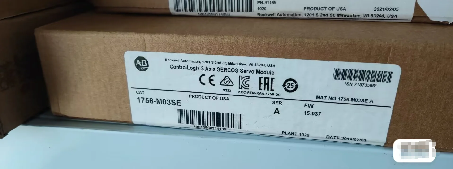 1Pc Nieuwe Ab 1756-M03SE 1756M03SE Een In Doos Merk