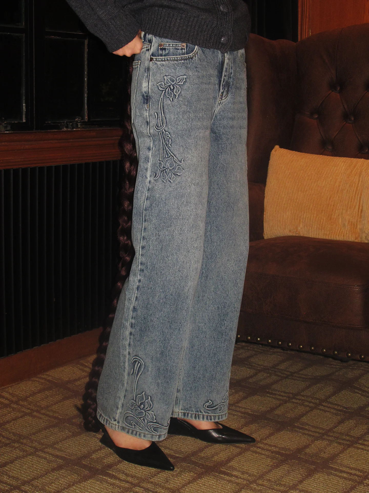 

Джинсы прямого кроя с цветочным узором, высокая талия, хлопковый стрейч-деним, на пуговицах, с растительным принтом, без эластана