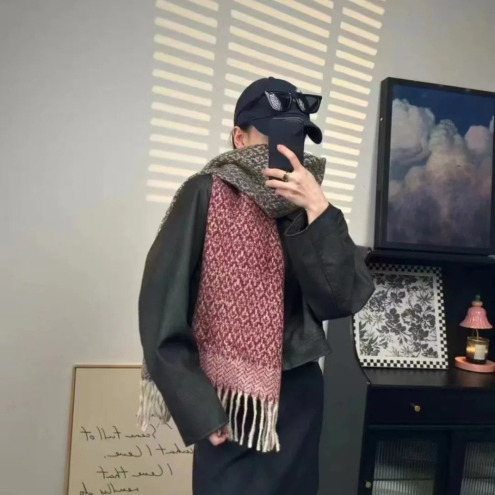 

Acrylic Fibres Gradient Knitted Scarf Long Warm Contrast Colored Thick Shawl Stole Soft Double-sided Tassel Scarf Christmas