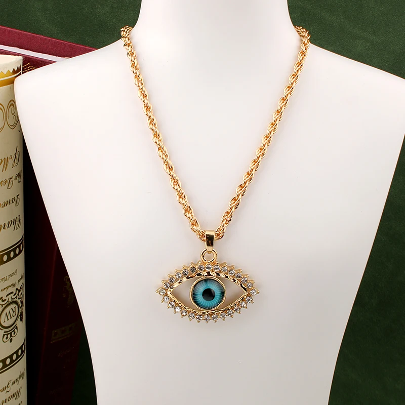 Herseygold Fatima Hand Pendant with Turkish Evil Eye Zinc Alloy Plated Gold Necklace for Women Muslim Ethnic Women Jewelry