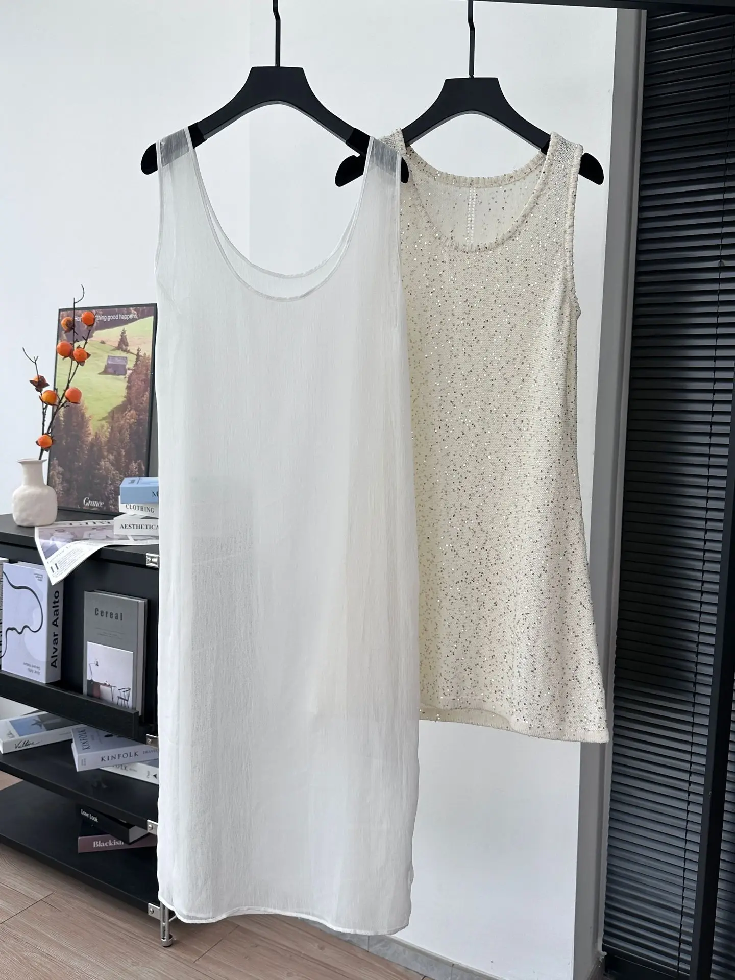

Summer Women'S New Round Neck Sequin Double-Layer Structure Vest Knitted Mid-Length Dress Mesh Two-Piece Suit