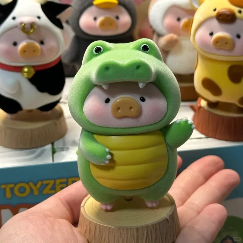 

LuLu Pig Animal Party Series Blind Box Mysterious Box Anime figure Surprise Toy Bag Pendant Gift Cute Girl Collectible Gift News