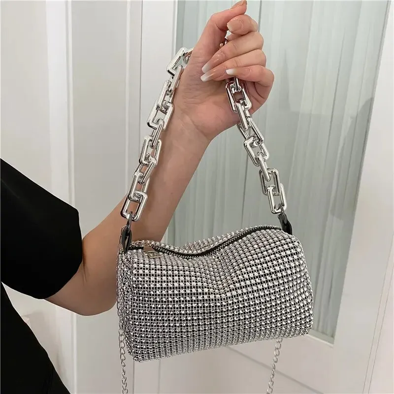 Allover-Beuteltasche mit Strasssteinen, Balltasche mit Glitzerkette, Mini-Umhängetasche für Damen (6,3 x 3,54) Zoll). – Detail 7