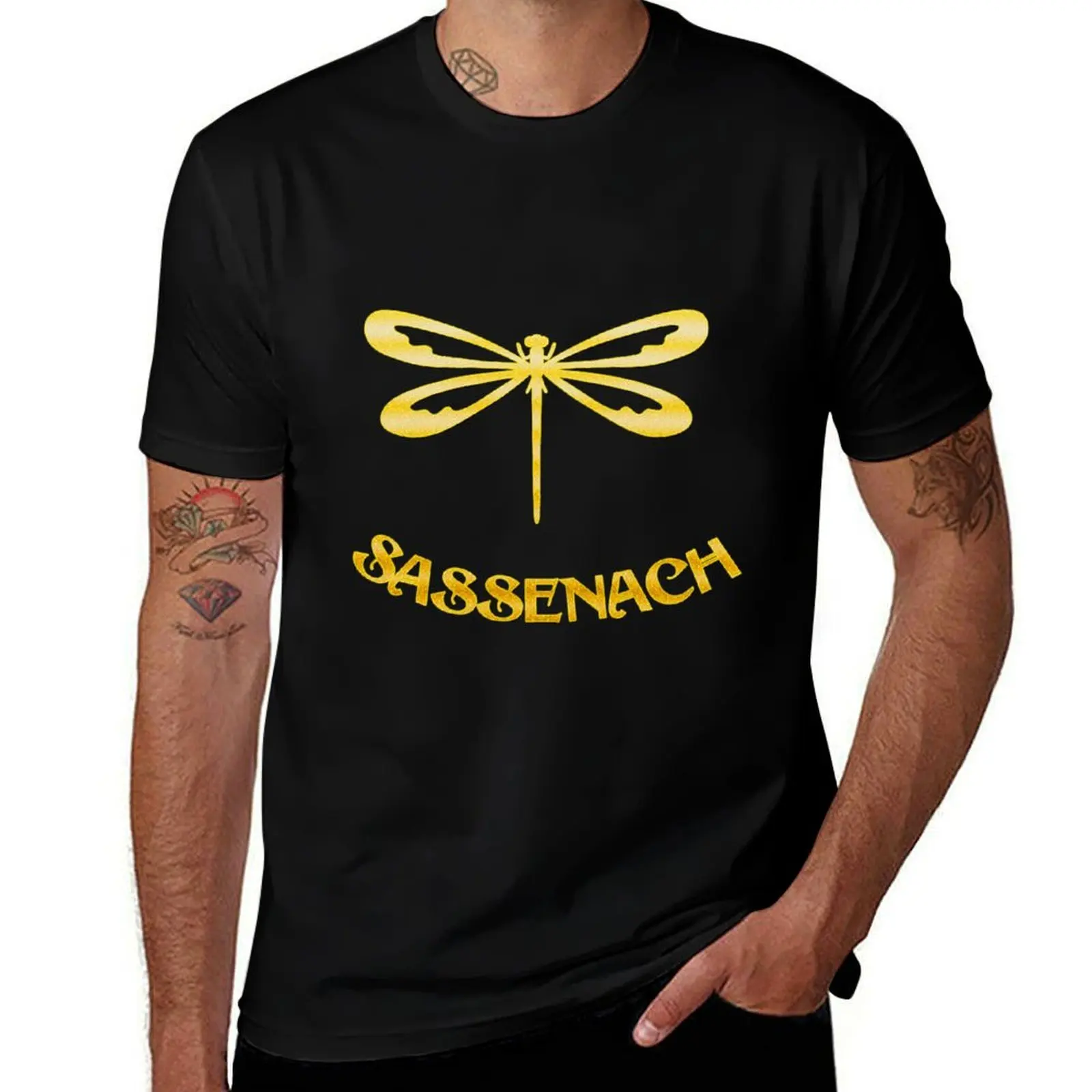 

SASSENACH GOLD T-Shirt Fashion Pattern Printed Tee Shirt