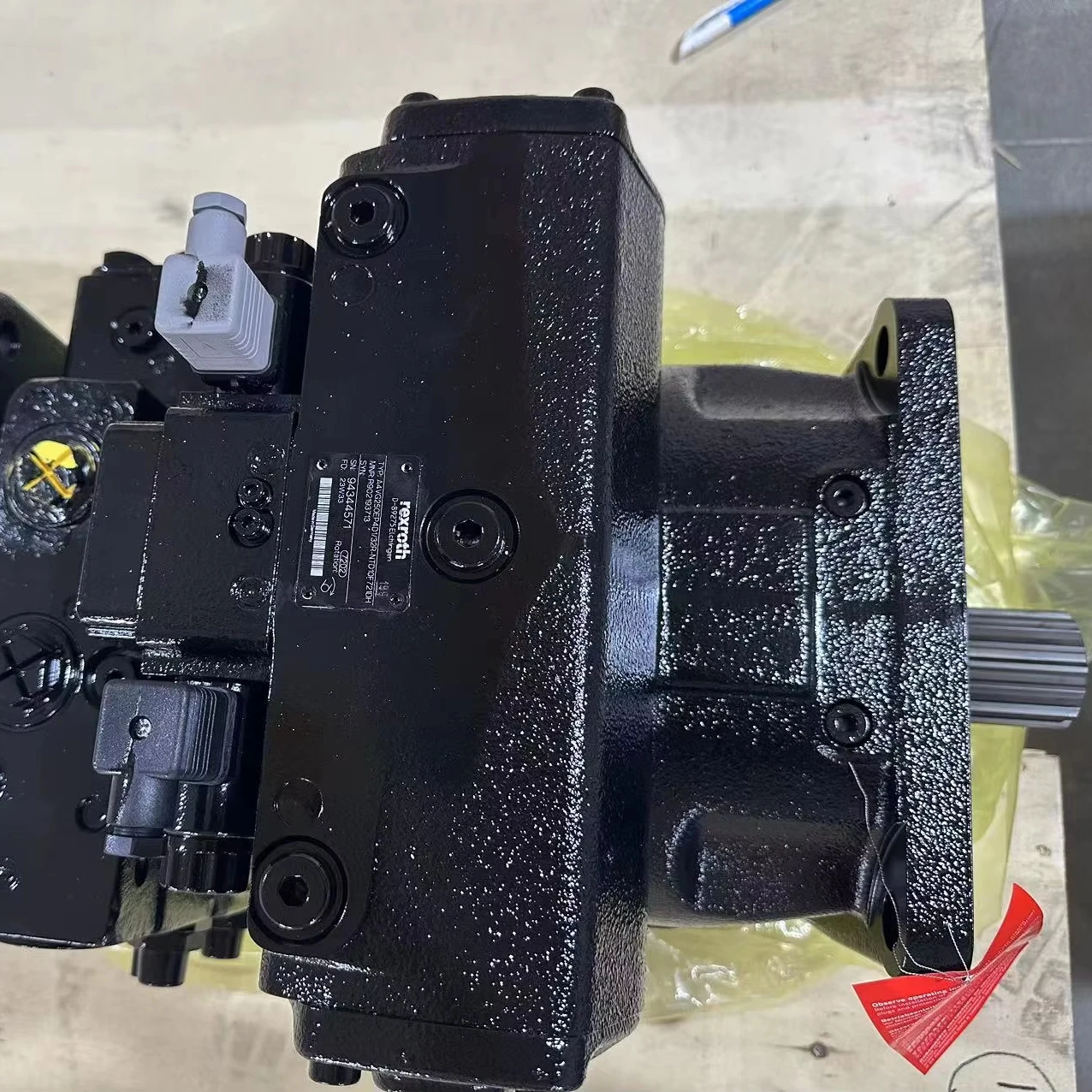 Axial Piston Variable Pump A4VG Series 32 A4VG 250 EP4D1/32R-NTD10F721DH Closed Pump Hydraulic Pump A4VG 250