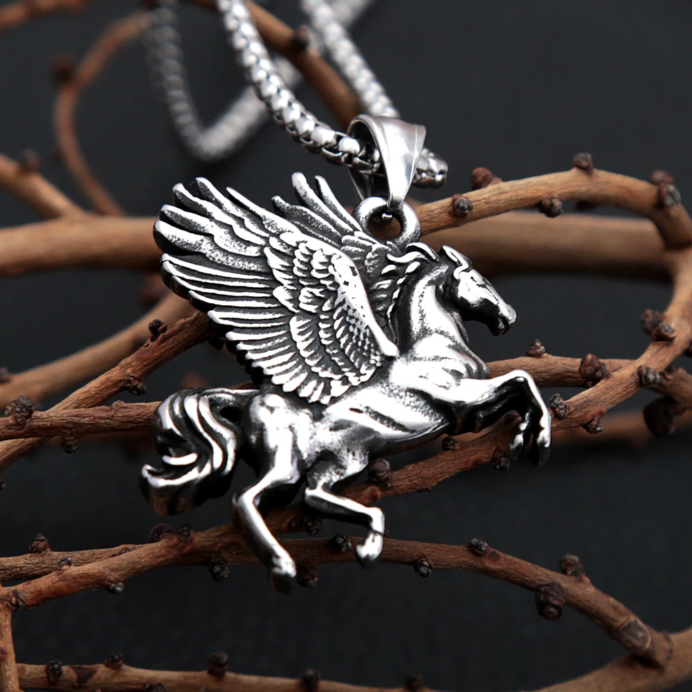 Domineering Retro Pegasus Pendant For Men Fashion Stainless Steel Mythical Animal Silver Color Horse Necklace Jewelry Wholesale