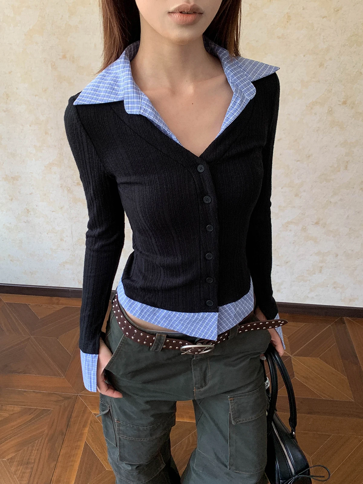 

Aket American Retro Knitted ort Svel V-ne Waist-cinched Collared Open Cardigan Women's High-End Feeling ort Lo...