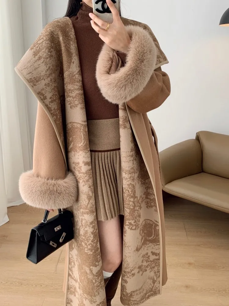 لوحة جديدة لغسل الحبر معطف من الصوف والكشمير على الوجهين، فرو الثعلب، فراء عصري وشابير وطويل