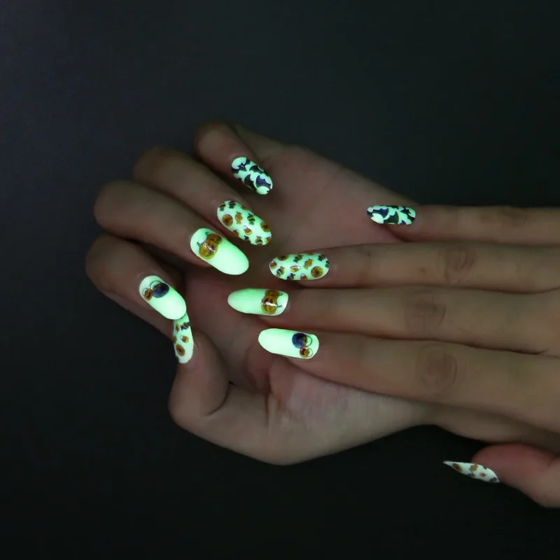 

16pcs Halloween Glow in The Dark Ghost Spider Web Nail Stickers Pumpkin Shaped Nail Polish Film Nail Stickers for Women and Girl