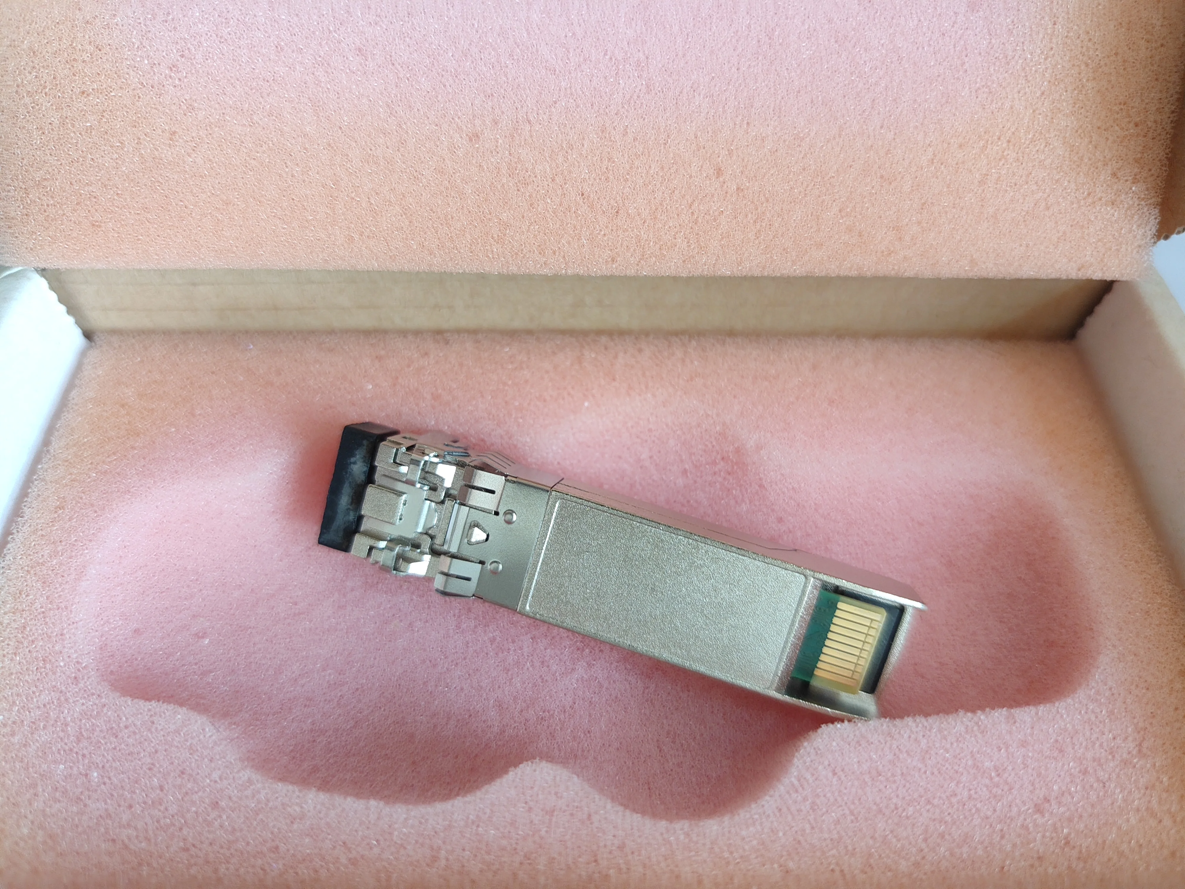 Оптический сетевой модуль AVAGO 8 Гбит/с AFBR-57D9AMZ-NA1 332-00278R6+A1 NETAPP NA 8G SFP SW