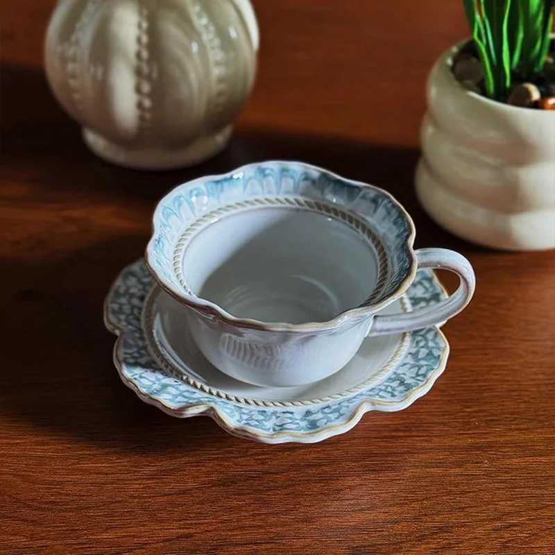 

French Vintage Coffee Cup Ceramic Niche Design Relief Afternoon Teacup with Dessert Plate Home Water Cups Kitchen Drinkware