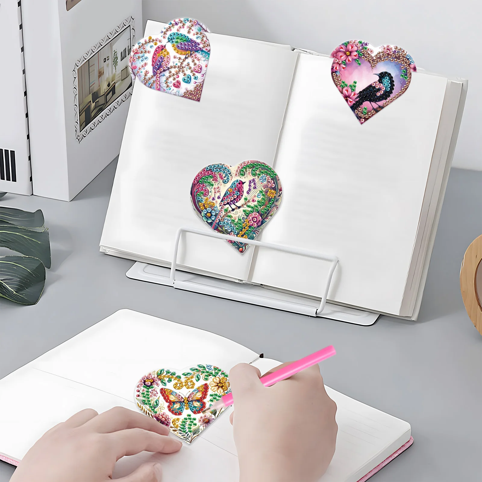4PCS Diamond Painting Heart Shaped Bookmarks Kits,Colorful bird Diamond Craft Special Shaped Diamonds Bookmarks handmade Gift view 6