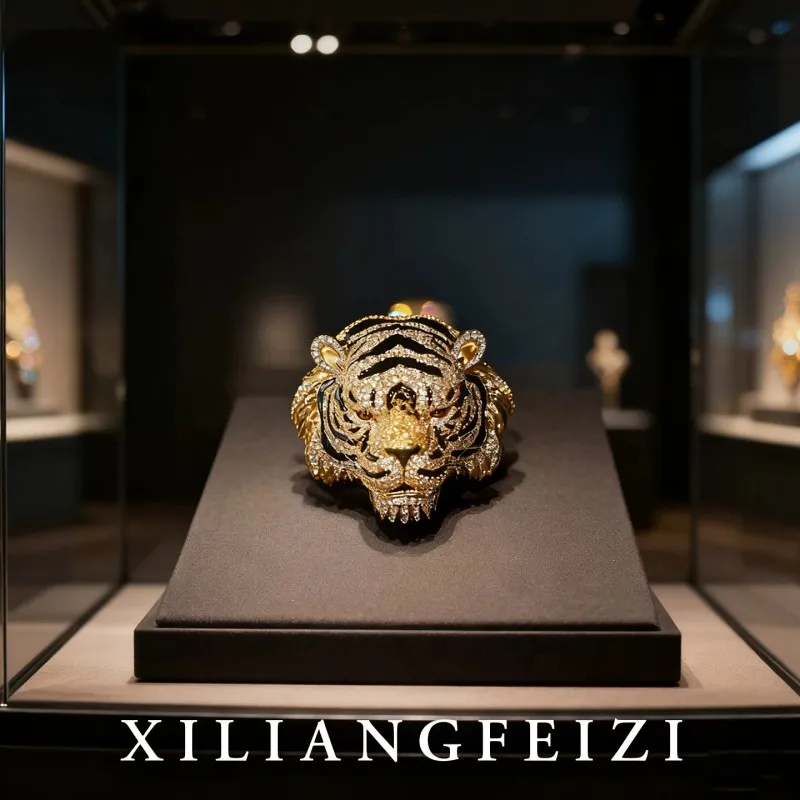 18K Real Gold Plated Tiger Head Brooch Pendant 2 In 1 Luxury Domineering Suit Lapel Pin Exquisite High-end Animal Jewelry Access