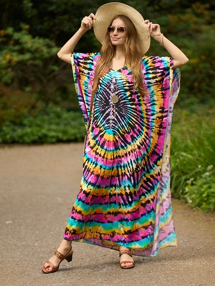 2025 新しいタイダイビーチカバーアップ女性ローブプリント V ネックシックなプラスサイズビーチロングドレス夏のファッション水着カバーアップ