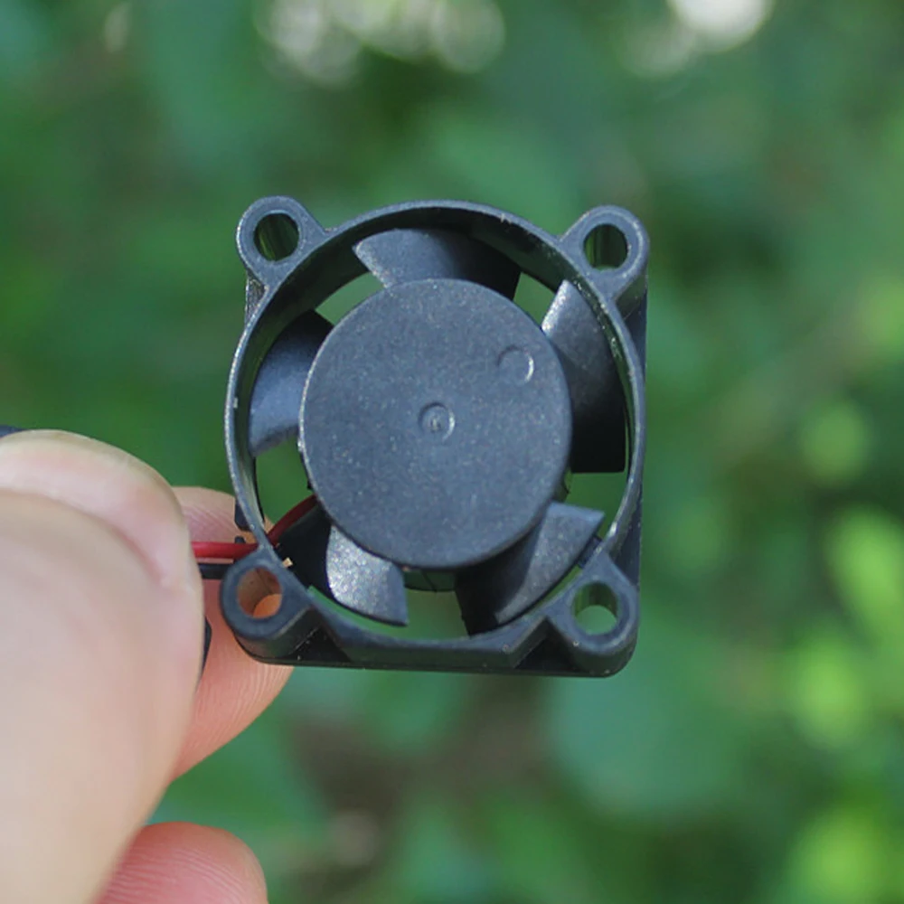 

Mini 25mm*10mm Brushless Fan Cooling Fan DC 3.7V 6V High Speed Mute Large Air Volume Black Micro Tiny 2510 Fan Max Airflow Rate