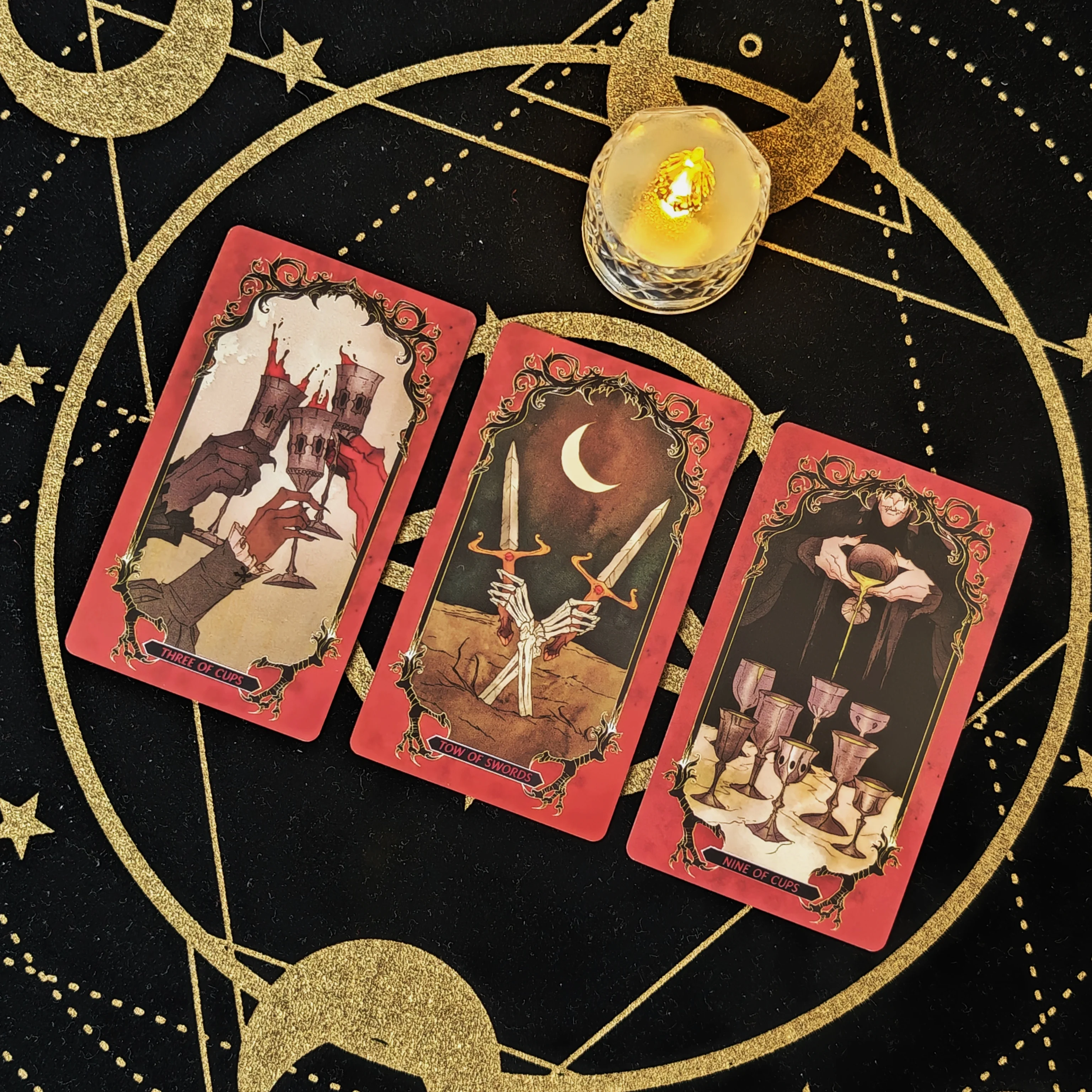 Horror Tarot Deck Card Game Full English Fortune Divination Tarot Cards For Beginner ,Suitable For Family Gathering Board Game