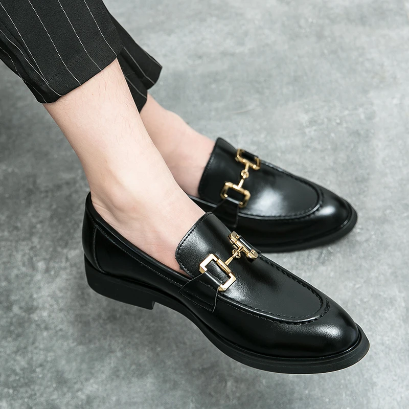 European Station New Men Casual Fashion Metal Buckle Lefu Leather Shoes Size 38-46 Men Style