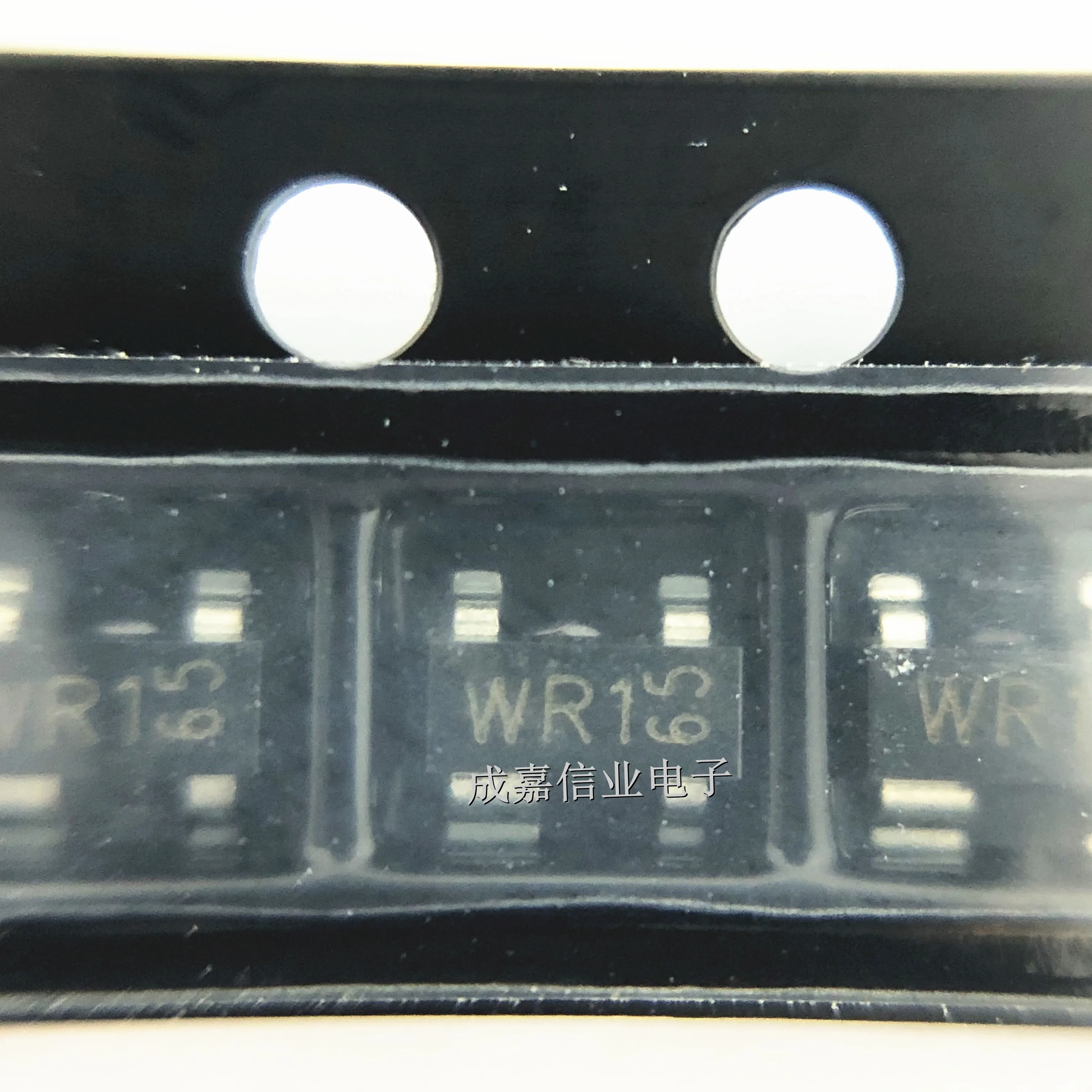 10pcs/Lot PRTR5V0U2X,215 SOT-143-4 MARKING;WR1 ESD Protection Diodes / TVS Diodes Operating Temperature:- 40 C-+ 85 C