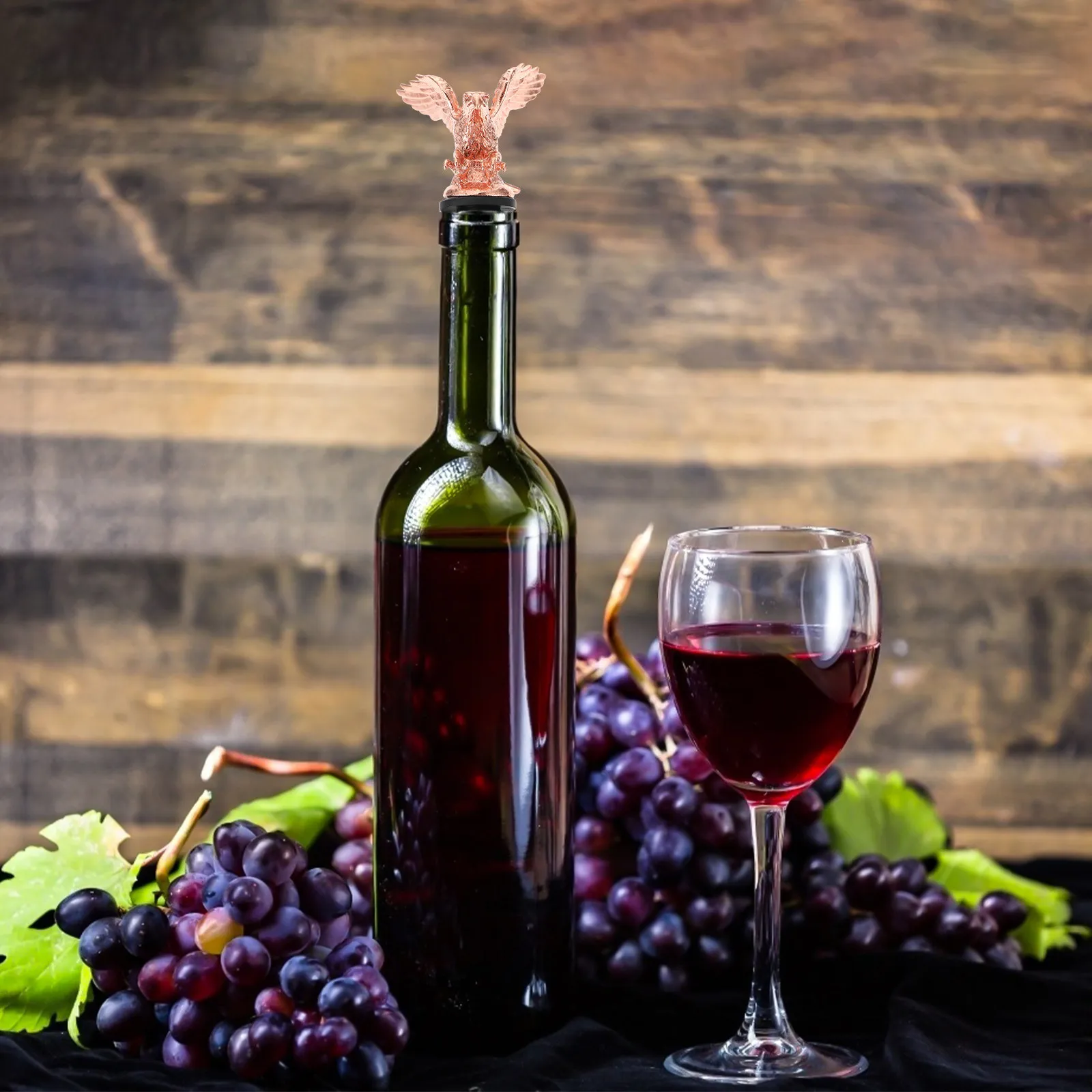Eagle-Shaped Wine Pourer and Stopper – Reusable, Easy-to-Use Bottle Accessory for Home Bar & Gifts