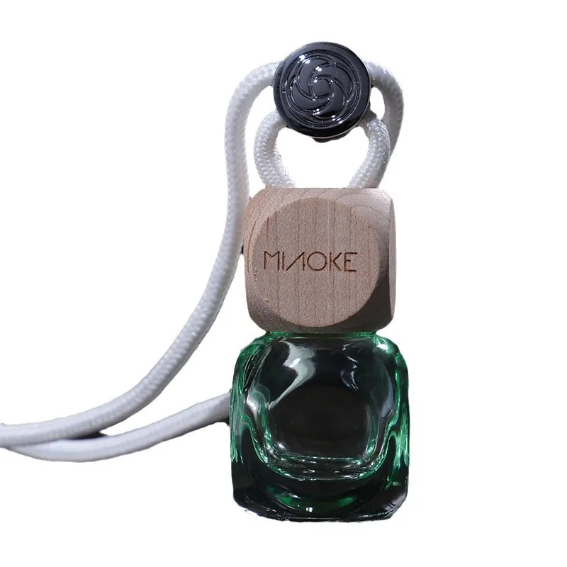 8ml車用吊り下げ式香水ディフューザー、木製アクセント付き車用アロマセラピーペンダント、空ボトル、ガラスペンダント香水ボトル