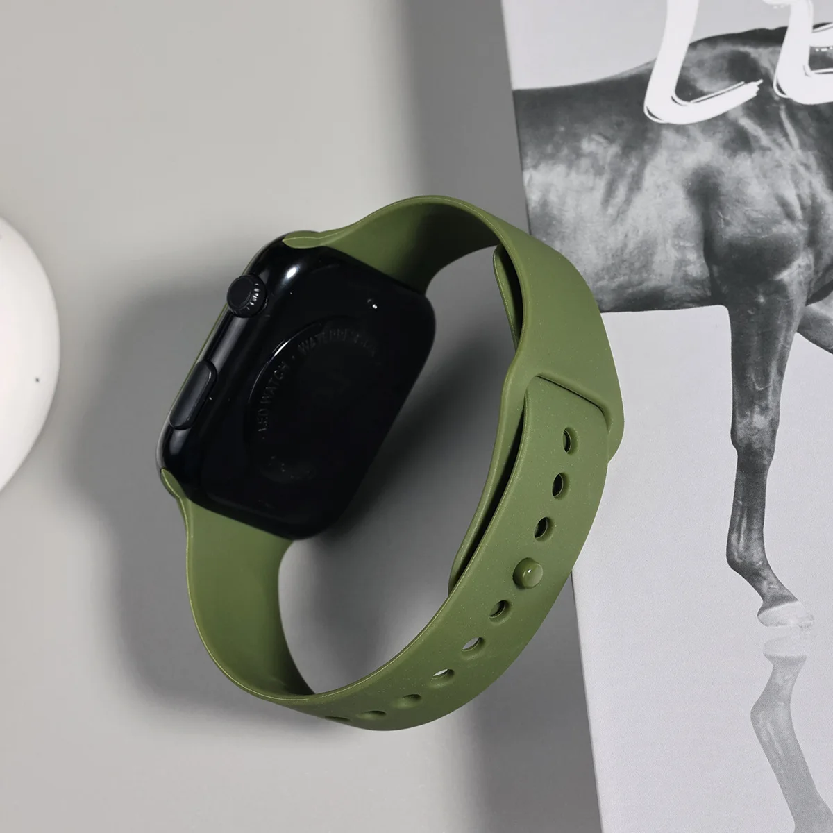 Fashion Sports Electronic Watch LED Square Week Date Digital Watches Big Screen Student Men Women Children Kids Wrist Watch Gift