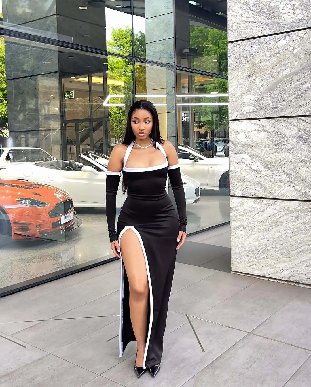 Y6063 レディース ホルターネック 長袖 ハイサイドスリット ボディコン ミディ丈 マキシ丈 ロングドレス 2025 誕生日 休暇 セクシー パーティー ドレス