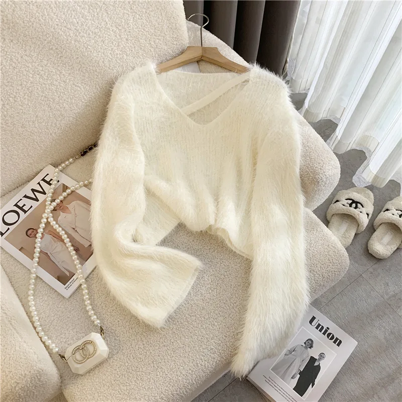 

Early Autumn Soft Sticky Mink Fur Short For Women, Loose And Lazy Style, Careful Hine V-Neck Knitted Sweater