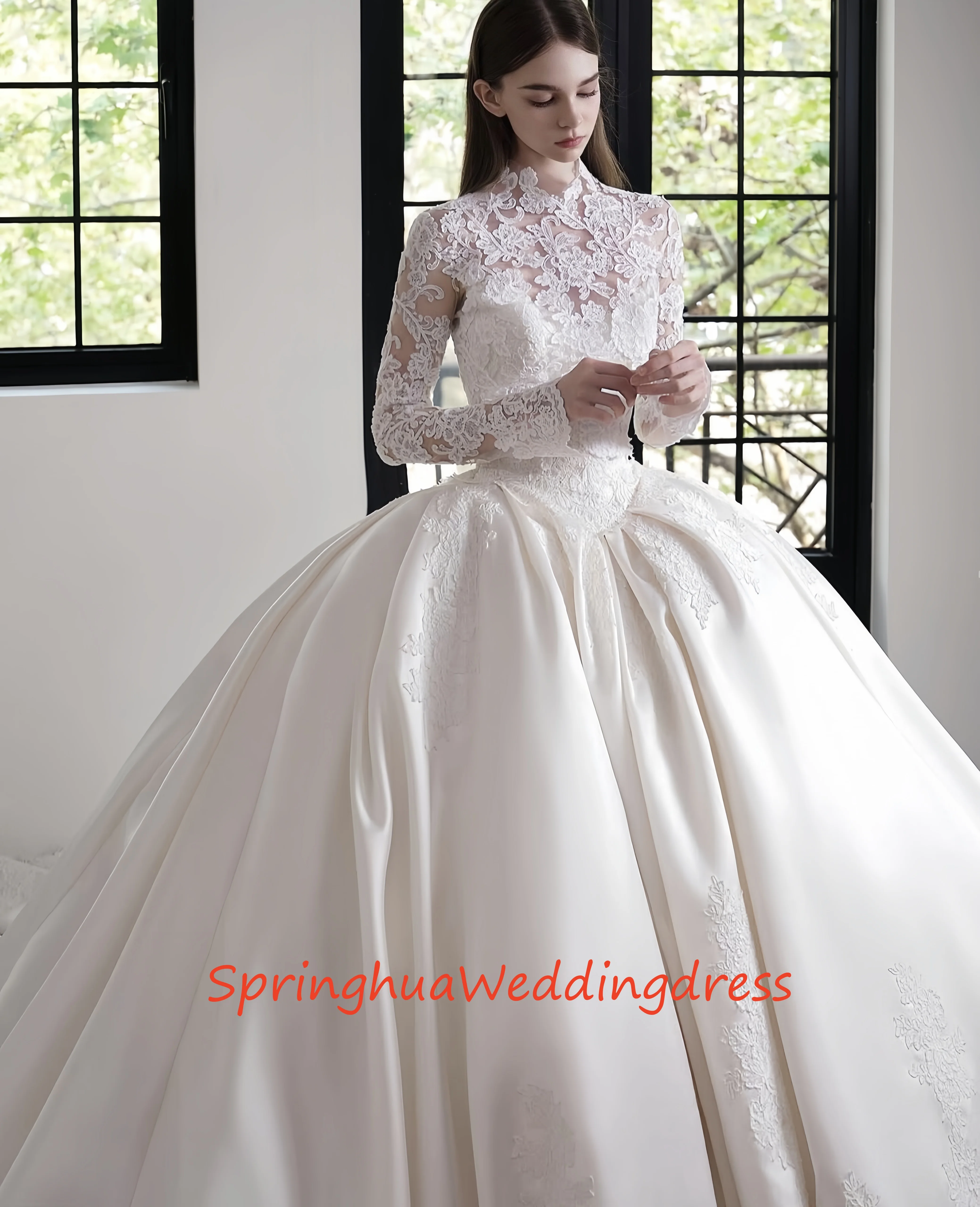 Op maat gemaakte elegante bruidsjurken, tweedelige trouwjurken, appliqué geborduurde gezwollen rokken, balfeestjurken, kerkfoyer g